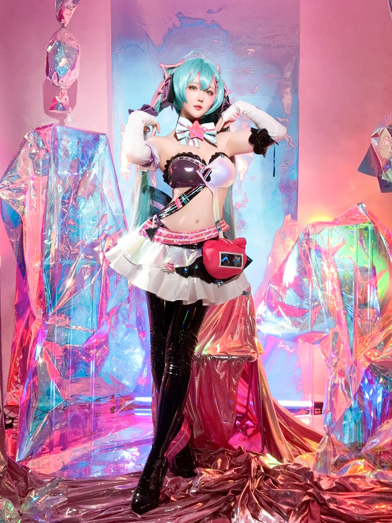 星之迟迟 - Miku初音未来 喵斯快跑-erohere67.webp